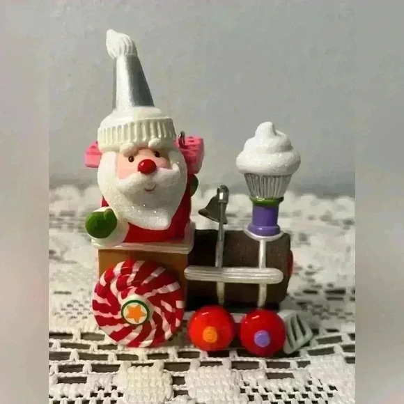 Hallmark Keepsake NEW 2010 “Santa’s Sweet Ride” 4th in series Christmas ornament - Picture 2 of 5